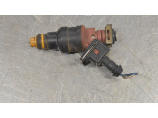 Форсунка     Saab 9000 CS  B204E 