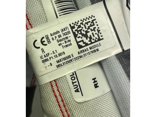 Боковая подушка безопасности Dacia Sandero