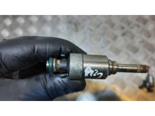 Vstřikovač 06J133036B   Audi A3 S3 8V  pro benzínový motor 1.8  