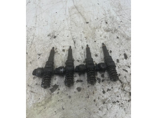 Комплект форсунок 038130073AG, 0414720215    Volkswagen Touran I  BKC 