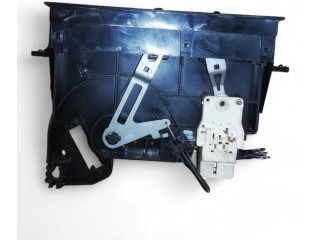 Блок управления климат-контролем    Mazda 323