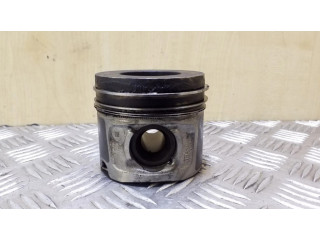 Píst 0840ZU BMW 5 F10 F11 pro naftový motor 2.0