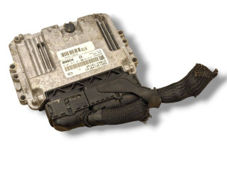 Блок управления двигателем Блок управления 0281015461, 39101-2A616   KIA Rio