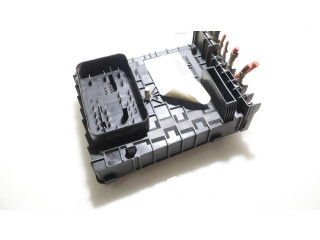   Pojistková skříňka    Volkswagen Tiguan 2007