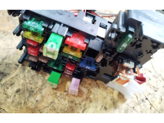 Блок предохранителей  5q0937615c   Skoda Octavia Mk3 (5E)    