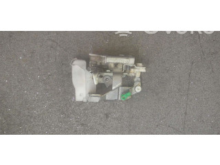 Zámek zadních dveří    Toyota Aygo AB10 2012