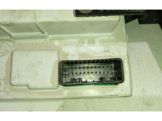 Дисплей 8200380298 Renault Kangoo I