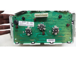 Přístrojová deska Nissan Micra C+C 2003