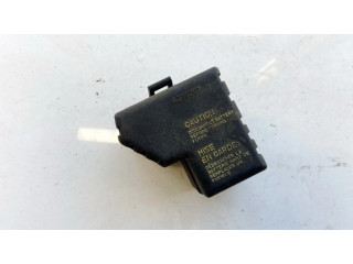 Блок предохранителей 4230207 Saab 9-3 Ver1