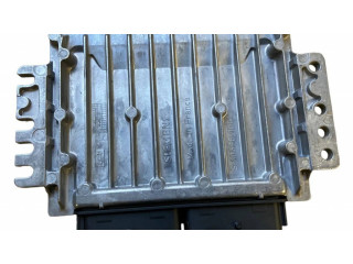 Блок управления двигателя P30614649, S118245002D Volvo S40