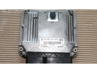 Блок управления двигателя 55577674, 0281017452   Opel Insignia A