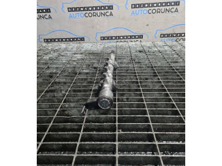 Топливная рампа Jeep Compass для двигателя 651925