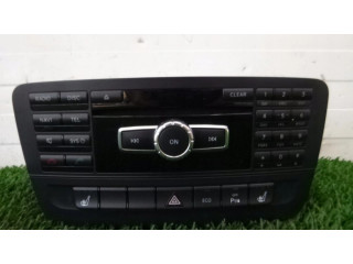 Радио/ проигрыватель CD/DVD / навигация