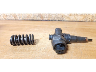 Форсунка 038130073J    Volkswagen Bora   