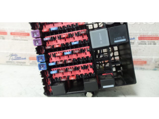 Блок предохранителей AV1T14A005DGD Ford B-MAX