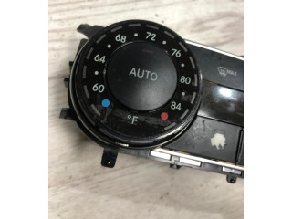 Блок управления климат-контролем A2049000915   Mercedes-Benz GLK (X204)