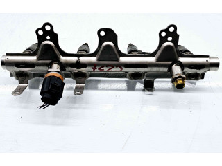 Топливная рампа 06J133317M   Skoda Superb B6 (3T)  