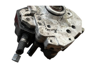 Топливная рампа 0445010043, 8689590   Volvo V70  