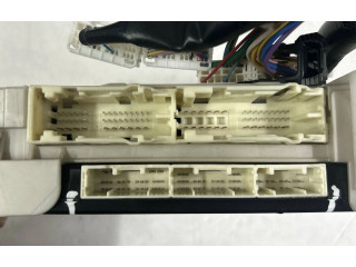 Pojistková skříňka 89221-47500, 238000-5791 Toyota Prius+ (ZVW40) 2017