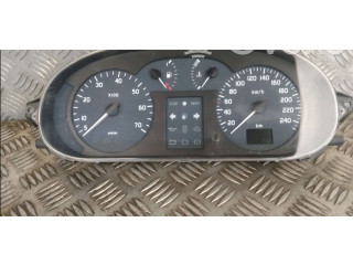 Přístrojová deska Renault Megane I 2003