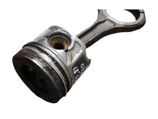 Поршень с шатуном