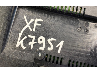 Блок управления климат-контролем 8X2318C858AE Jaguar XF