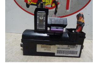 Pojistková skříňka Volkswagen Tiguan 2009