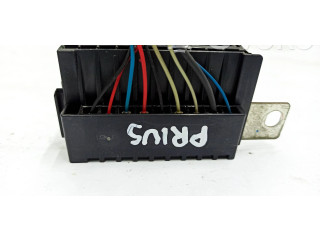 Блок предохранителей  5525YA1, PA66EP   Toyota Prius (XW20)    