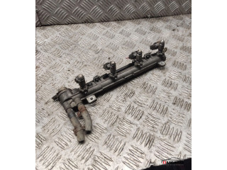 Топливная рампа 036133319al   Volkswagen Golf IV  