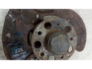 Передний поворотный кулак (ступица, цапфа)