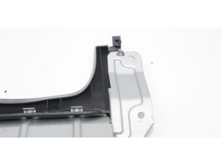 Подушка безопасности для колен 7030A241 Mitsubishi ASX