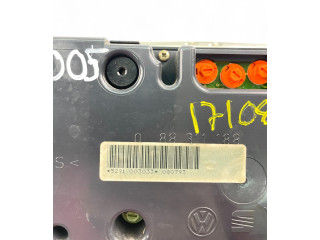 Přístrojová deska Volkswagen Vento 1993 88311188