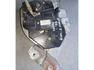 Zámek zadních dveří 2K0827201K, 11346 Volkswagen Caddy 2008