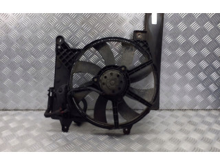 Вентилятор радиатора 8240457 Opel Meriva A
