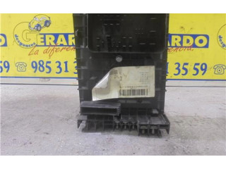 Pojistková skříňka 1K0937125A, 1K0937125A Volkswagen Caddy 2008