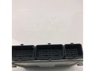 Блок управления двигателя 237105499R   Dacia Logan II