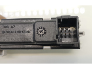 Дисплей    9665103980   Peugeot 207