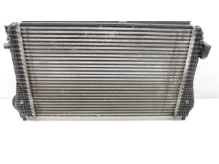 Интеркулер  1K0145803T   Volkswagen Golf VI 