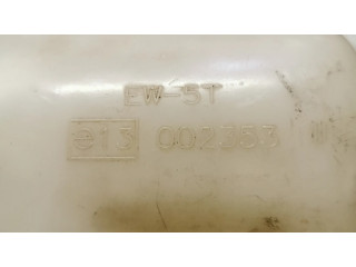 Бачок оконной жидкости    