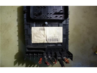   Pojistková skříňka 1K0937125A   Volkswagen Caddy 2006