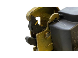 Замок задней крышки