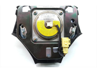 Подушка безопасности водителя 8420503   Toyota Corolla Verso E121