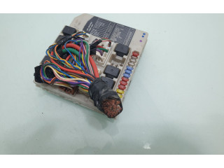 Pojistková skříňka 284B7AX61A Nissan Note (E11) 2008