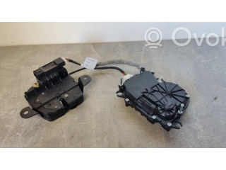 Zámek zadních dveří 7348531, 7348530   BMW 2 F46 2017