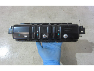 Подушка безопасности для колен 72129363844 BMW X3 G01