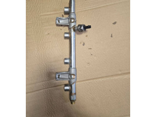 Vstřikovací lišta 06L133317L   Volkswagen Tiguan     