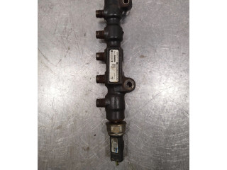 Vstřikovací lišta 9654592680   Volvo V50     