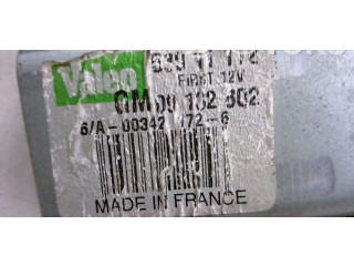 Моторчик заднего дворника 09132802, 09114676 Opel Meriva A