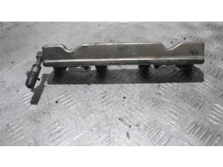 Vstřikovací lišta Nissan Note (E11)