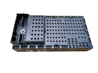 Блок предохранителей 08696098, 03W271   Volvo XC90    